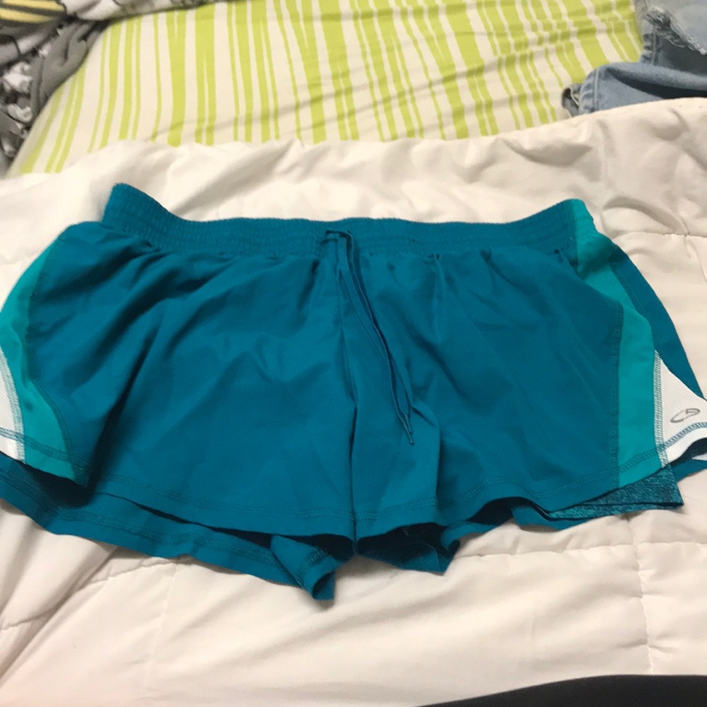 Running shorts